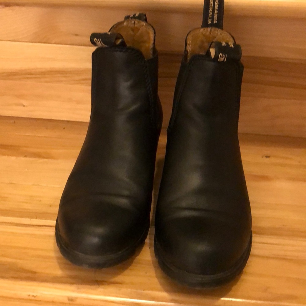 Blundstone Heeled Chelsea Boots